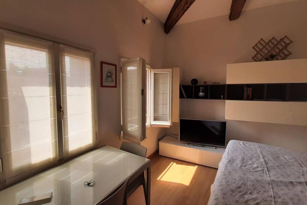 Monolocale Vicino San Marco Apartman Velence Kültér fotó